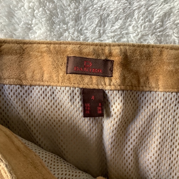 Danier Suede Skirt - Picture 3 of 5